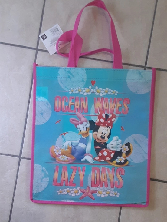 Disney Handbags - Set Of 3 Disney Minnie Mouse And Daisy Duck tote bags
